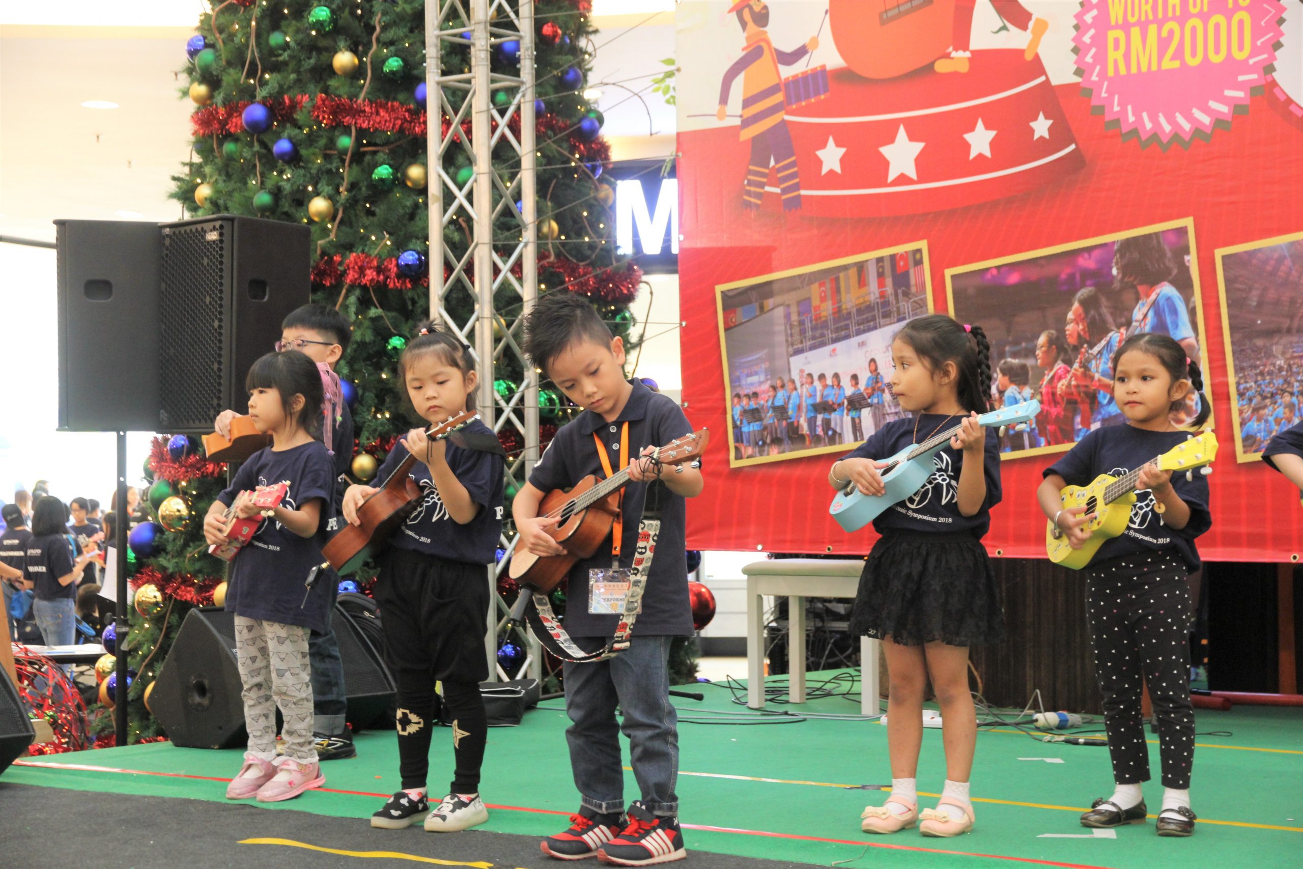 Ukubear Ukulele Performance Ukubear Ukulele Performance